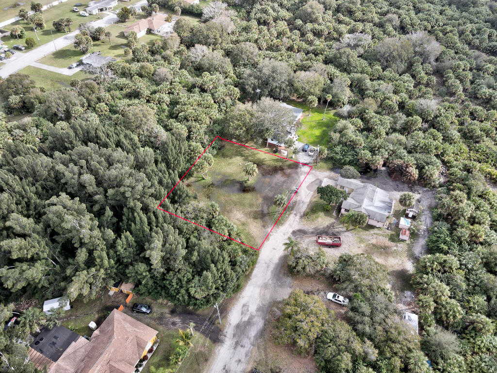 Calloway Lane, Melbourne, FL 32901