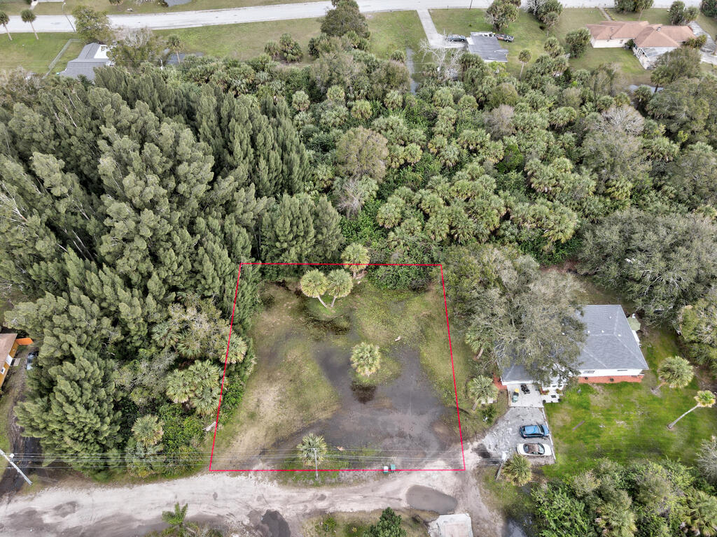 Calloway Lane, Melbourne, FL 32901