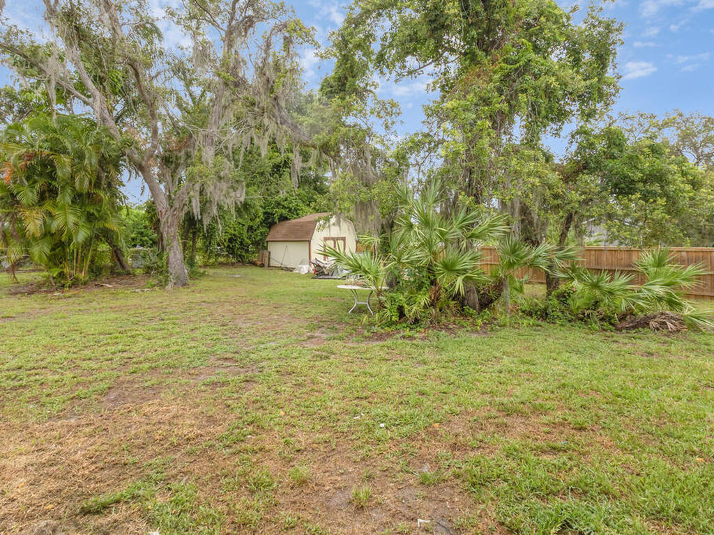 480 Pinehill Court, Palm Bay, FL 32907