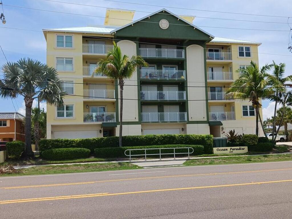 3409 S Atlantic Avenue, Cocoa Beach, FL 32931