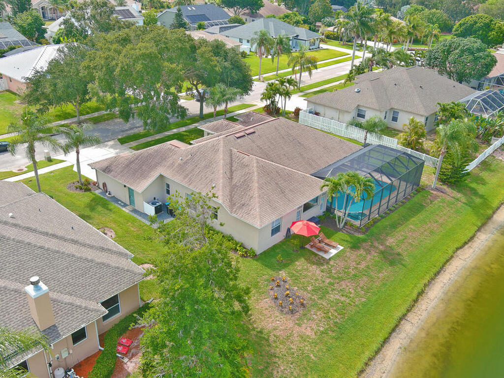 833 Woodbine Drive, Merritt Island, FL 32952