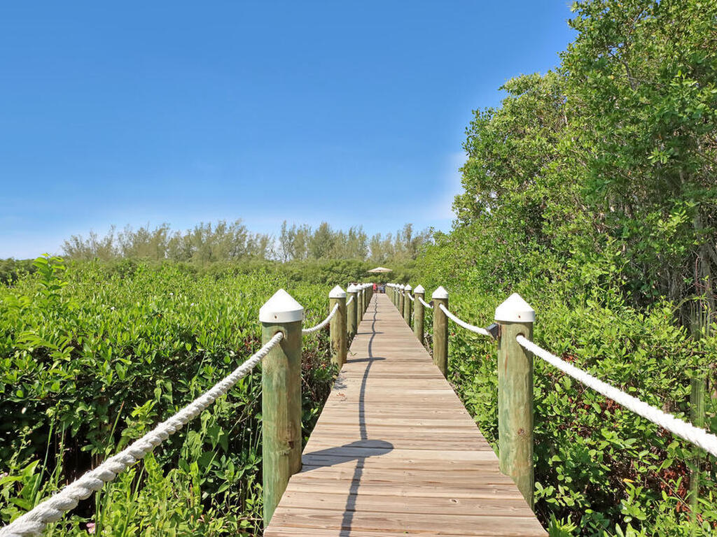 360 Hammock Shore Drive, Melbourne Beach, FL 32951