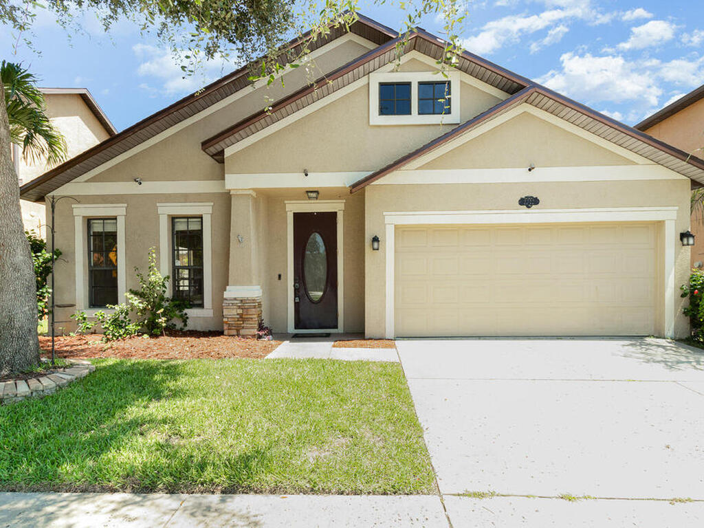 2712 Glenridge Circle, Merritt Island, FL 32953