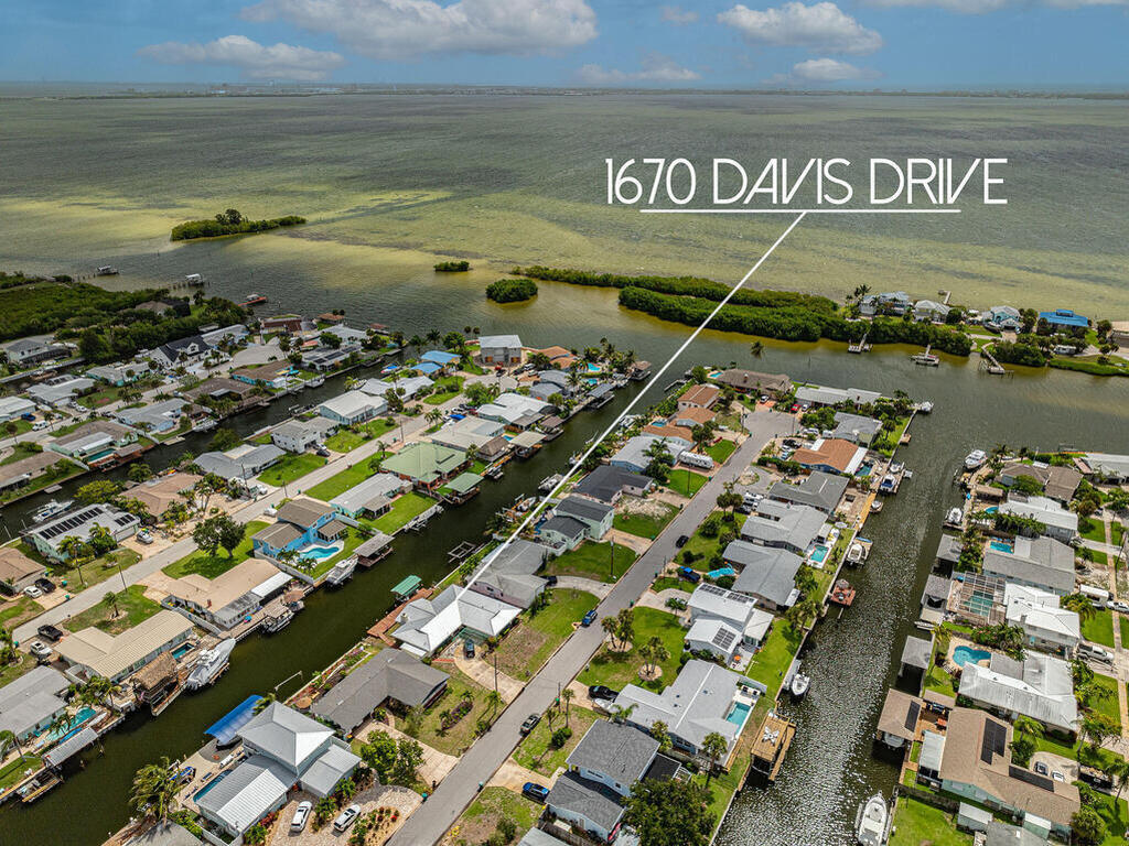 1670 Davis Drive, Merritt Island, FL 32952