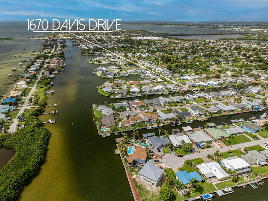 1670 Davis Drive, Merritt Island, FL 32952