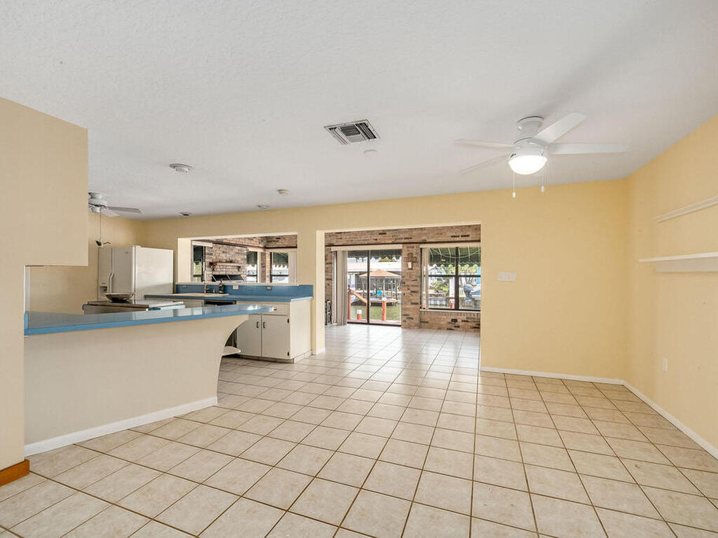 1670 Davis Drive, Merritt Island, FL 32952