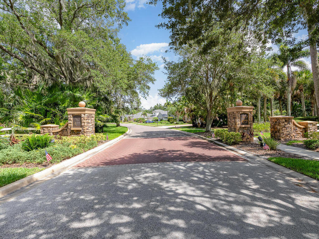 1920 Admiralty Boulevard, Rockledge, FL 32955