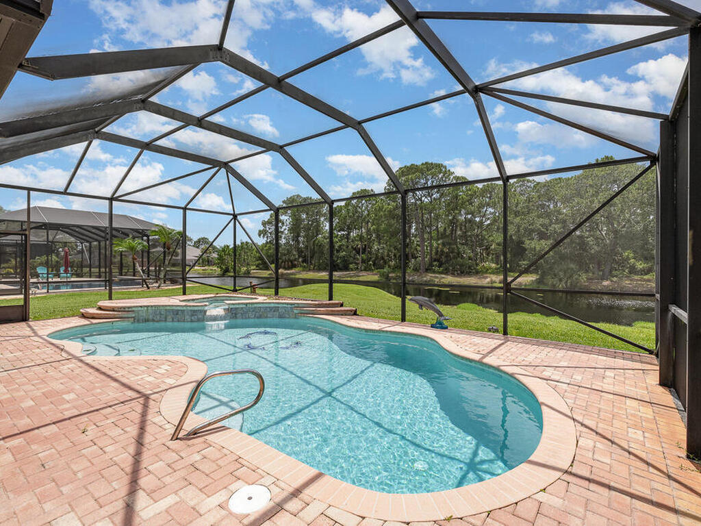 1920 Admiralty Boulevard, Rockledge, FL 32955