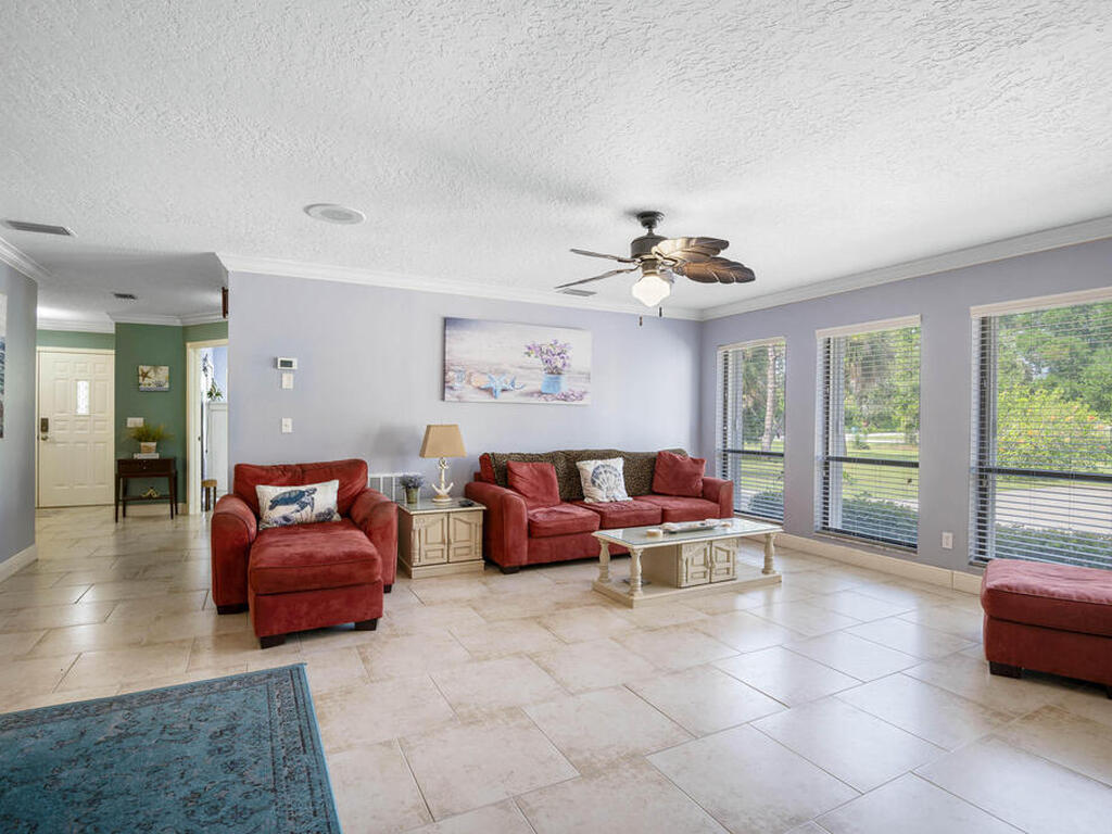 3605 Valkaria Road, Malabar, FL 32950