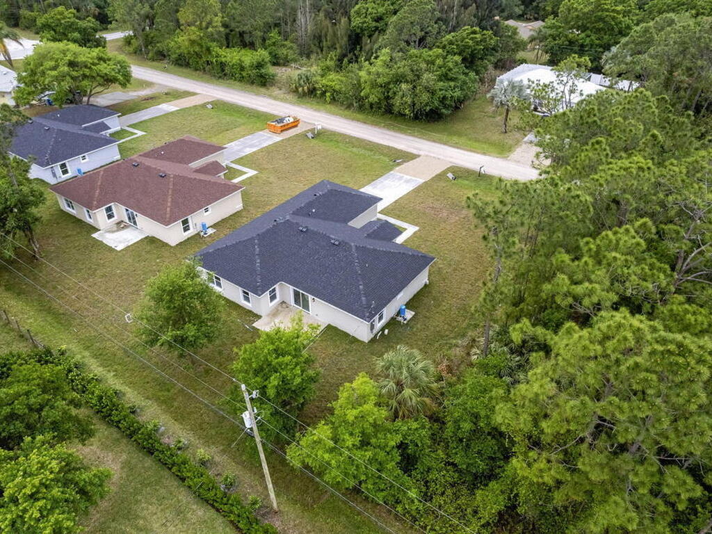 8176 97th Court, Vero Beach, FL 32967