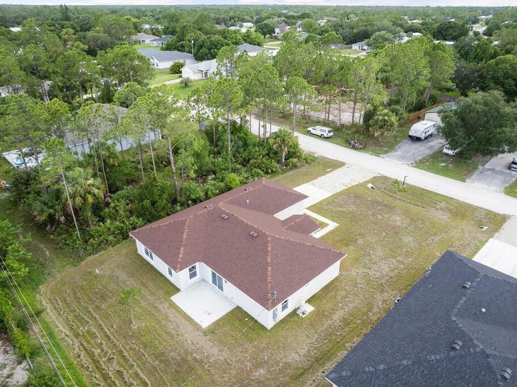 8176 97th Court, Vero Beach, FL 32967