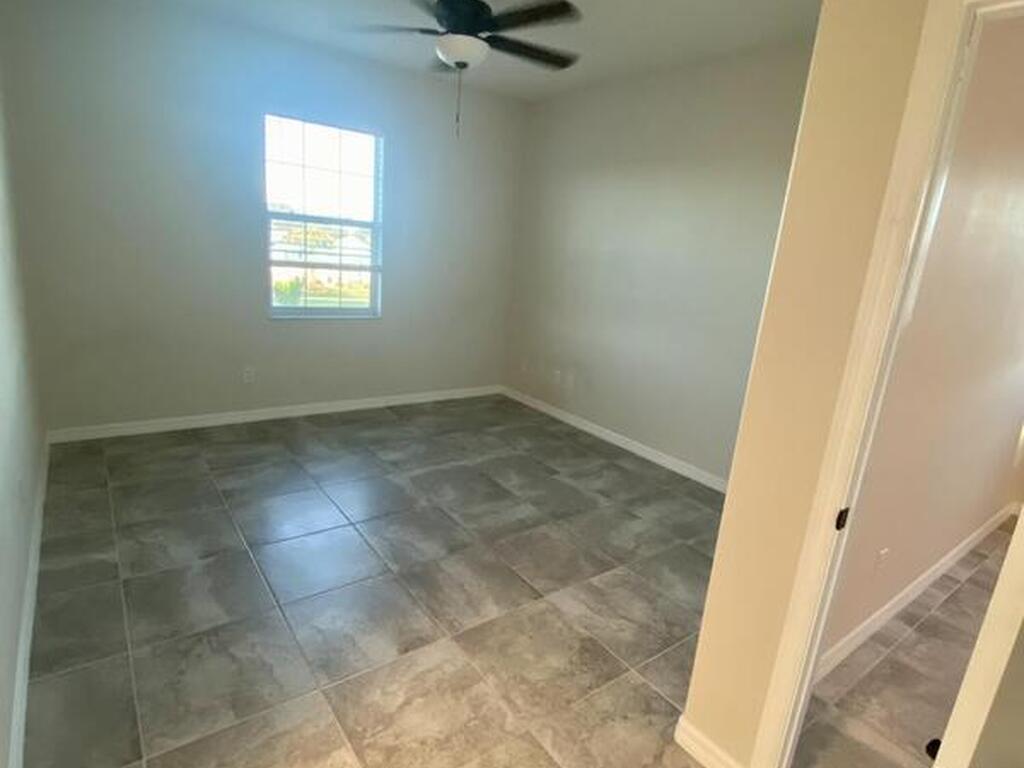 8432 Paragrass Avenue, Melbourne, FL 32940