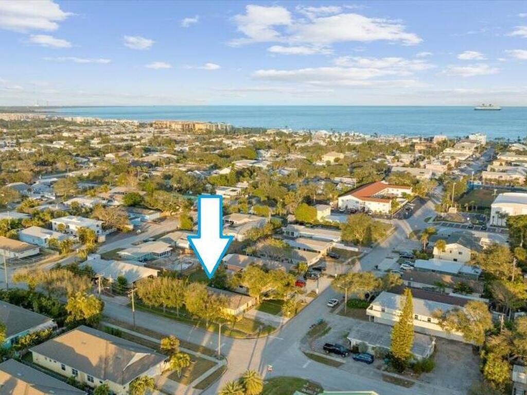 202 Monroe Avenue, Cape Canaveral, FL 32920