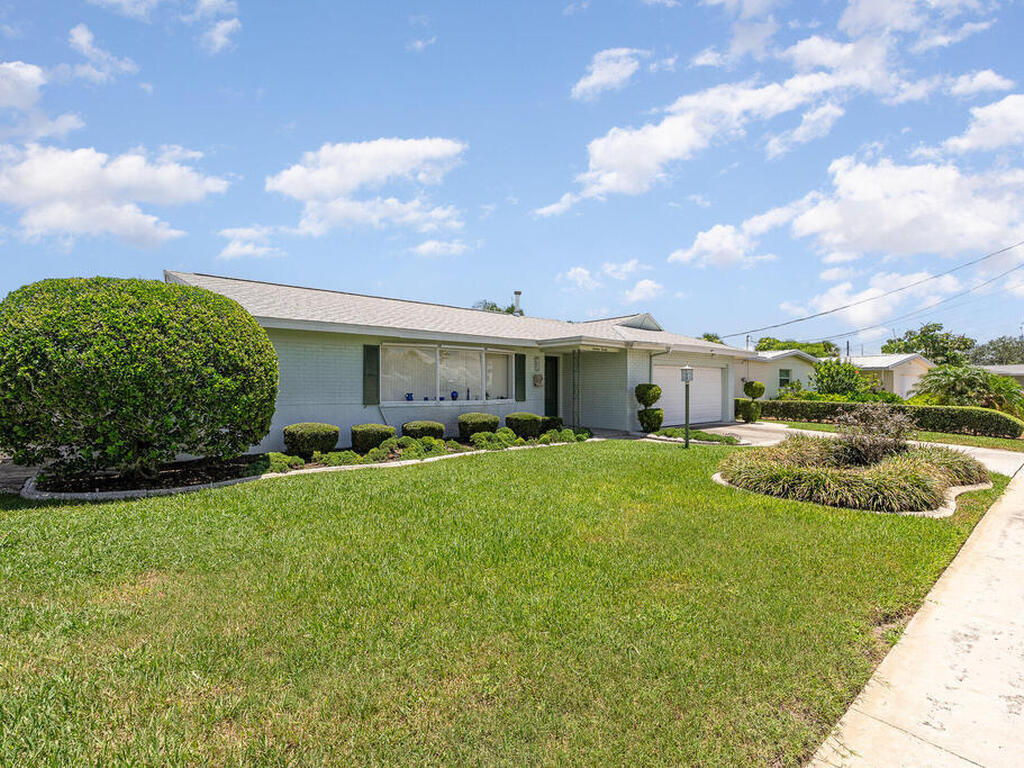 1620 Vega Avenue, Merritt Island, FL 32953