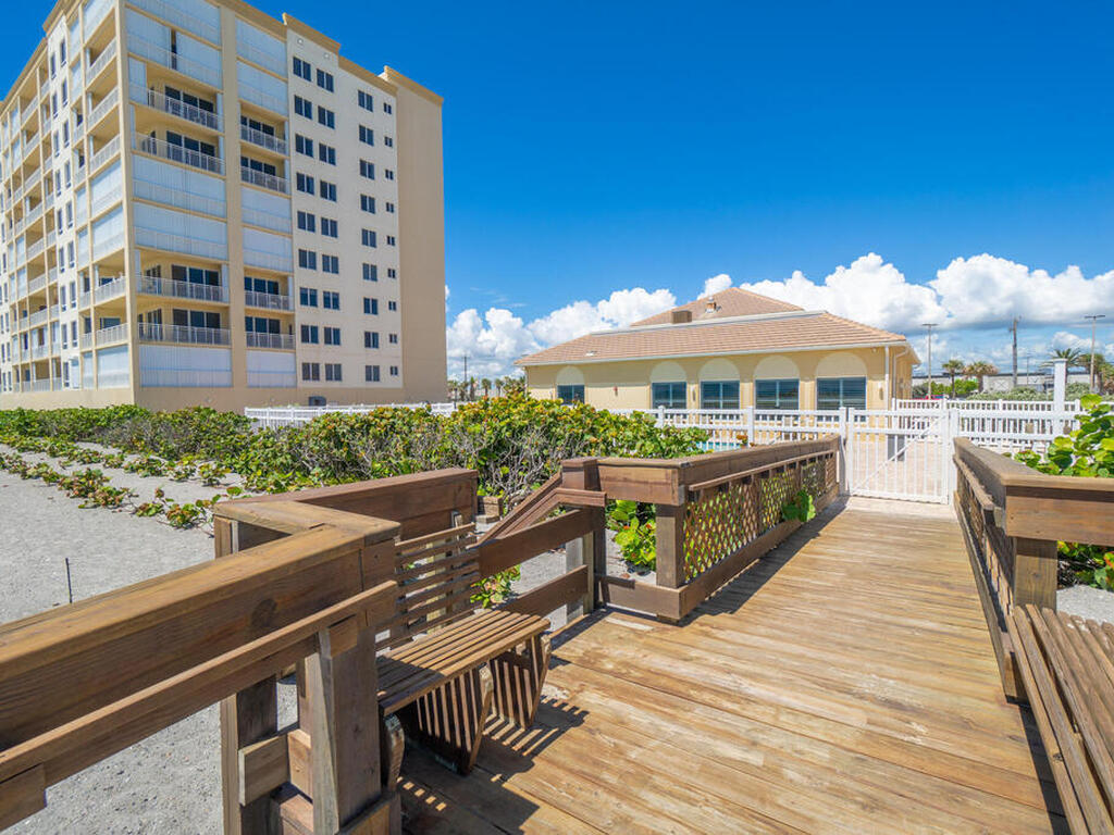 1025 Highway A1a, Satellite Beach, FL 32937