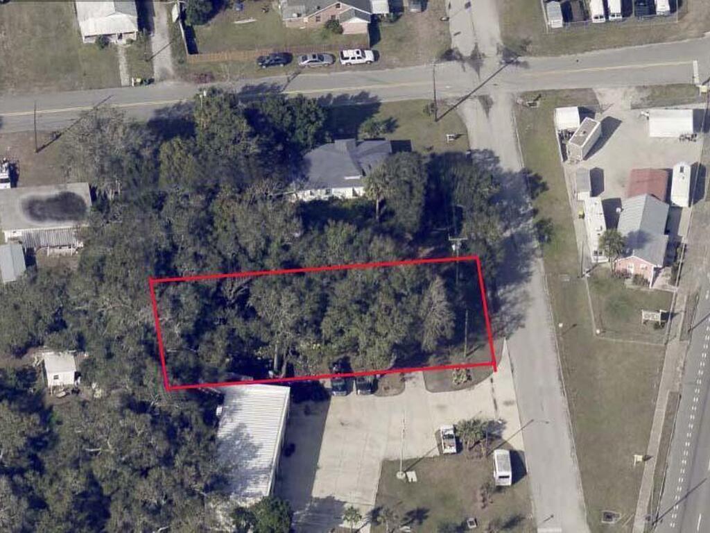 000ts Taylor, Mims, FL 32754