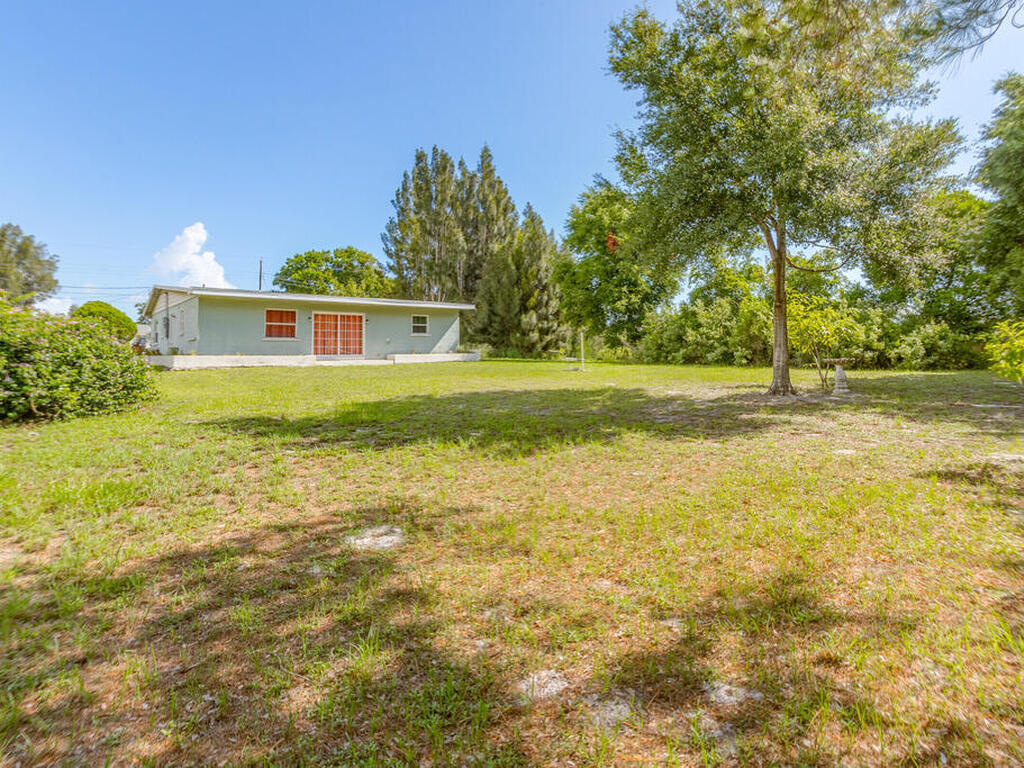 2876 Stearns Avenue, Palm Bay, FL 32905