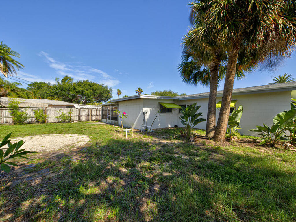 282 Fay Drive, Indialantic, FL 32903