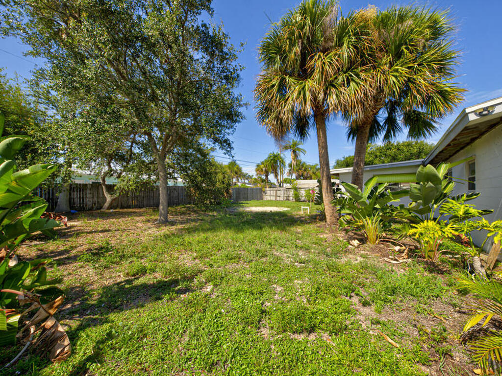 282 Fay Drive, Indialantic, FL 32903