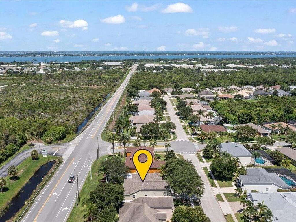 320 Pebble Hill Way, Suntree, FL 32955