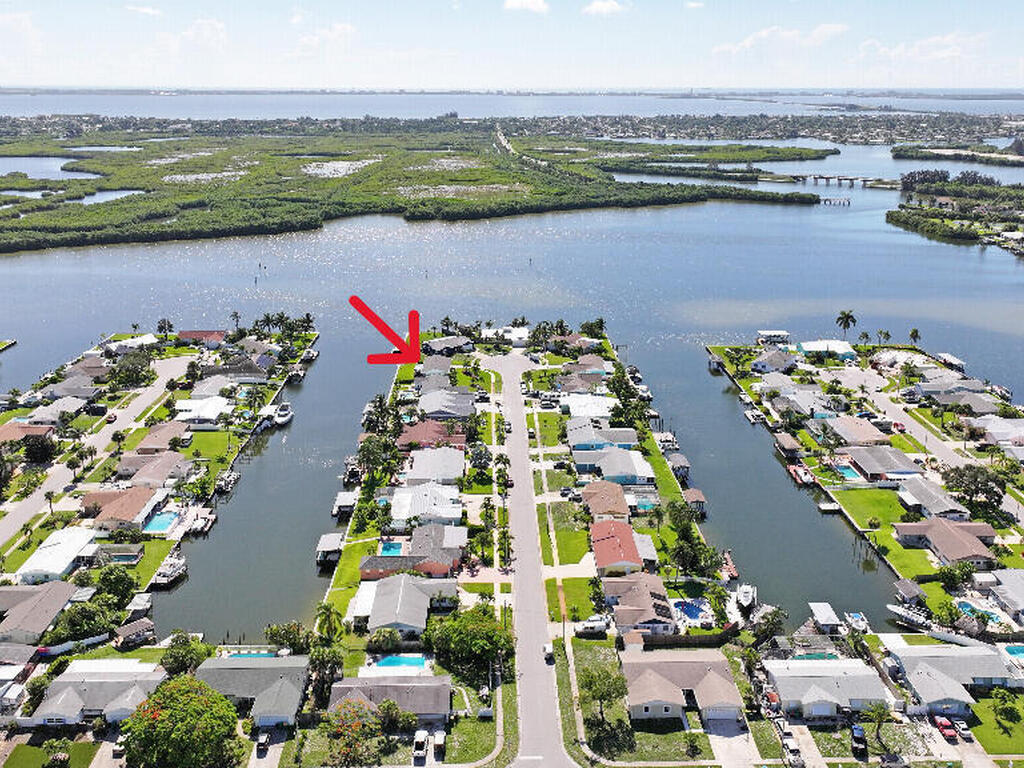 480 Carrioca Court, Merritt Island, FL 32953