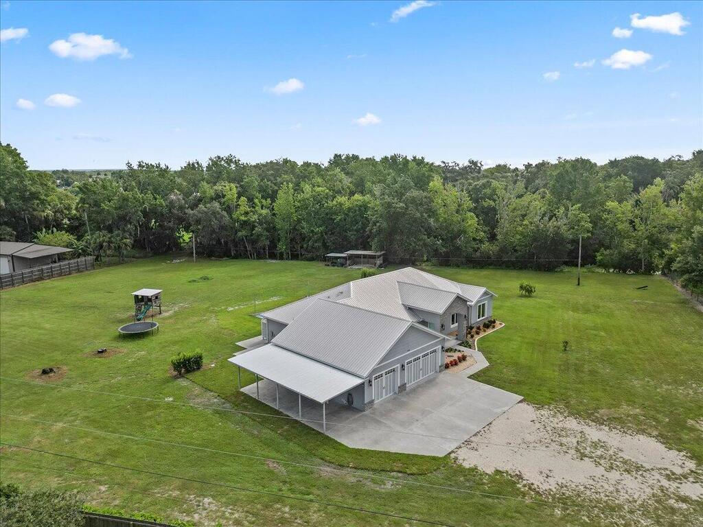 3490 Grantline Road, Mims, FL 32754