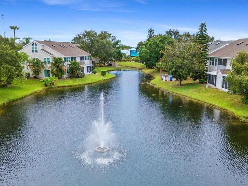 1950 Westminster Circle, Vero Beach, FL 32966