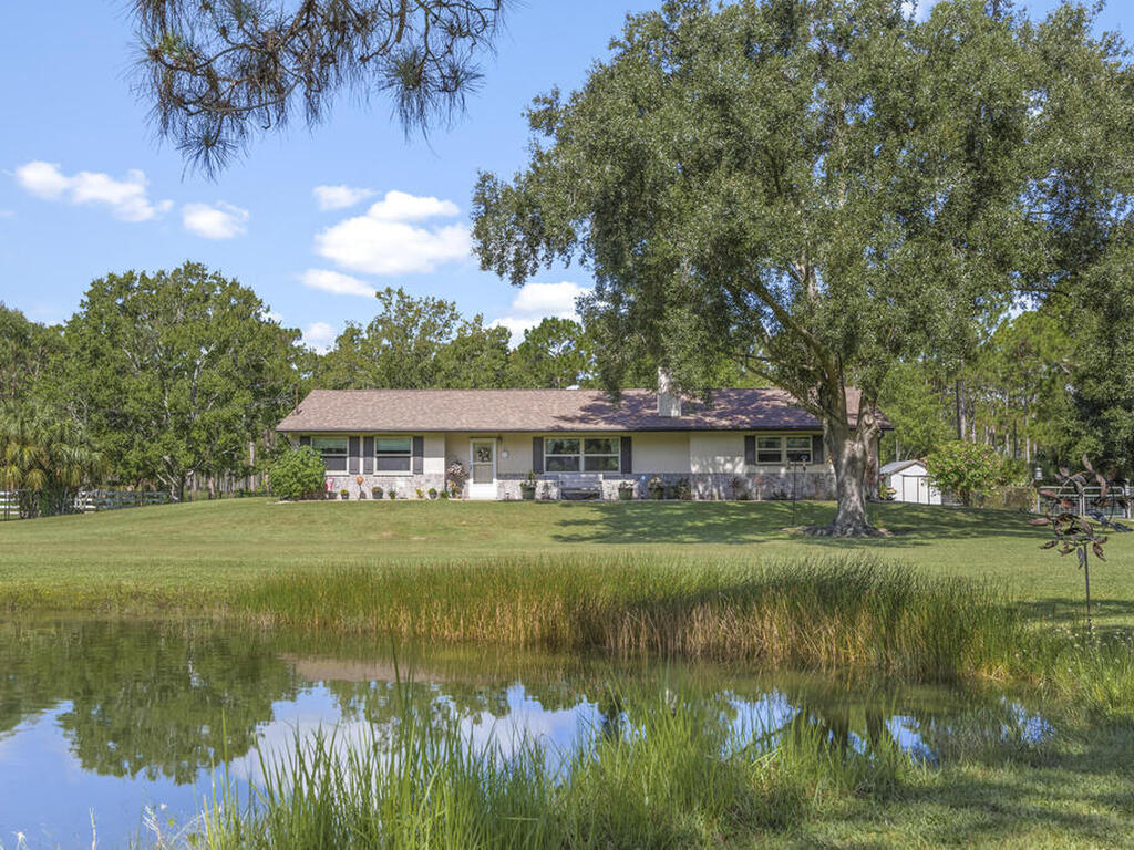 3710 Corey Road, Malabar, FL 32950