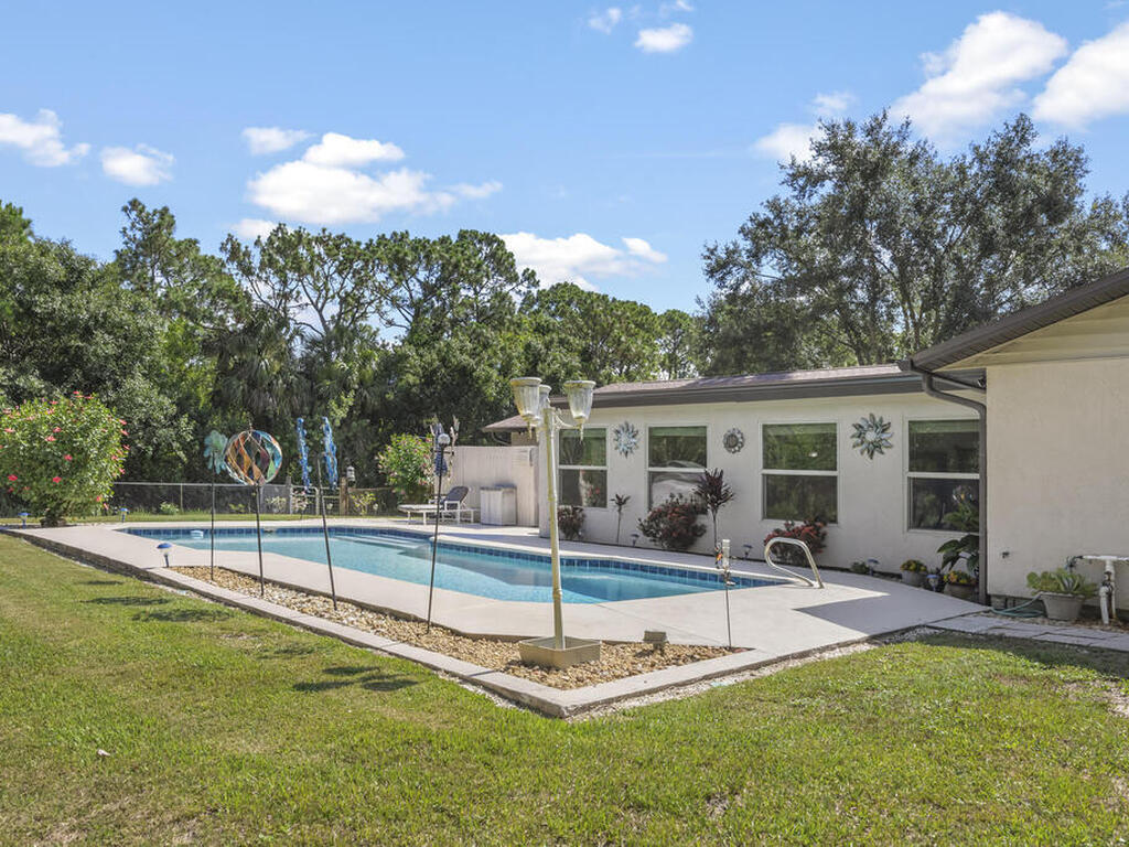 3710 Corey Road, Malabar, FL 32950