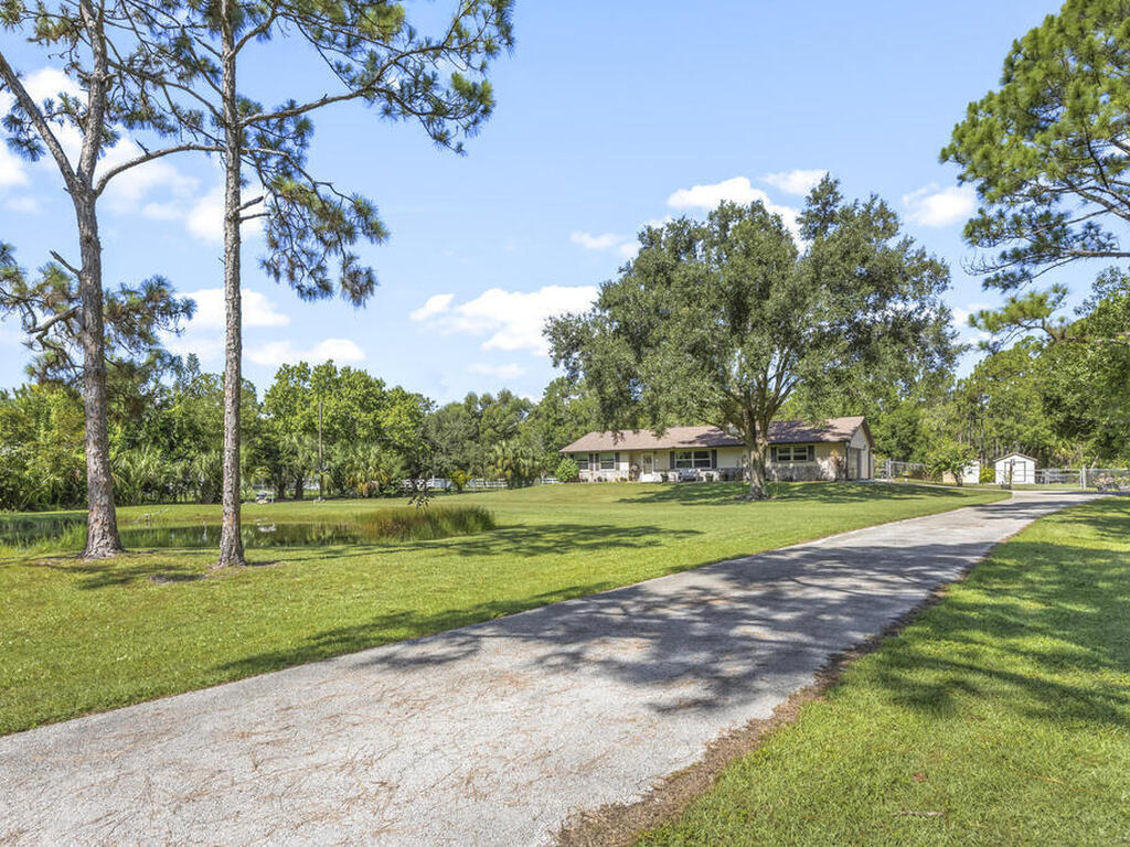 3710 Corey Road, Malabar, FL 32950