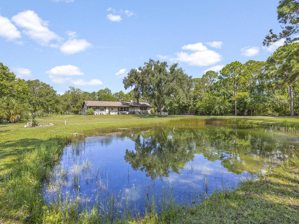 3710 Corey Road, Malabar, FL 32950