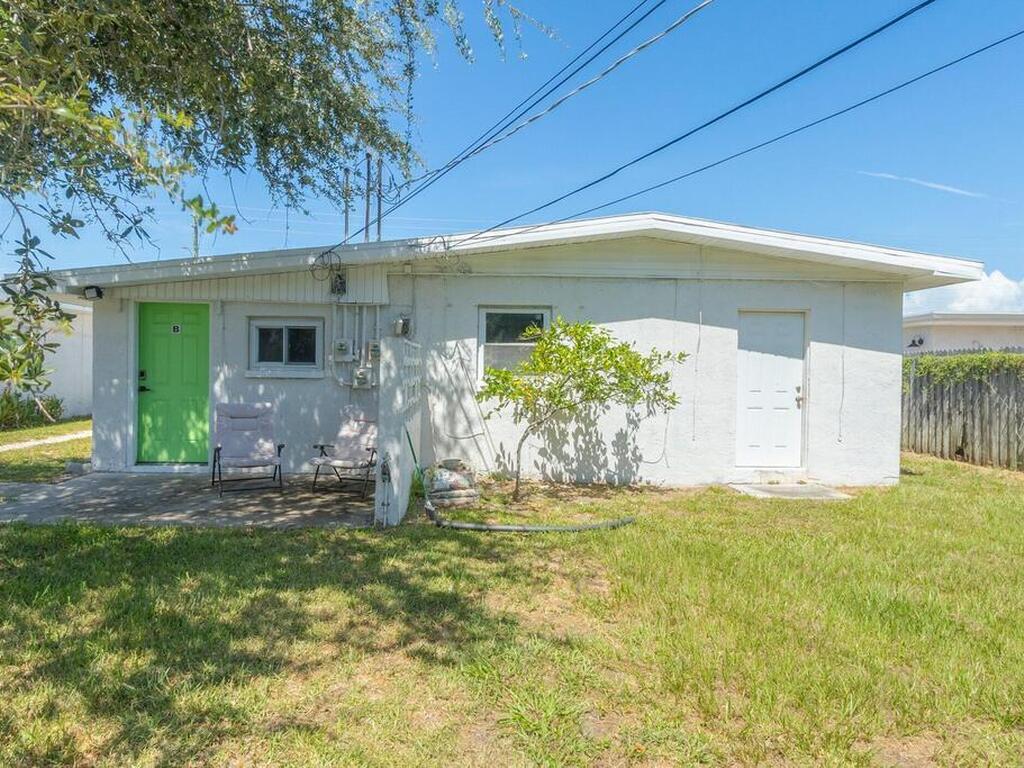 673 S Orlando Avenue, Cocoa Beach, FL 32931