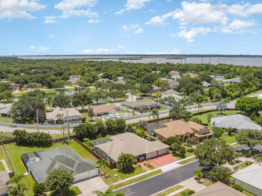 3381 Tipperary Drive, Merritt Island, FL 32953