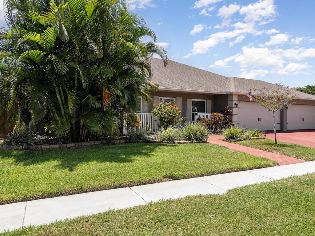 3381 Tipperary Drive, Merritt Island, FL 32953