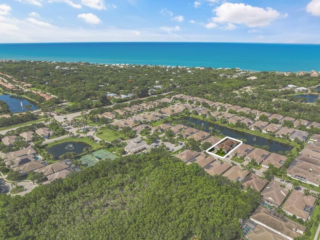 9160 Seasons Terrace, Vero Beach, FL 32963