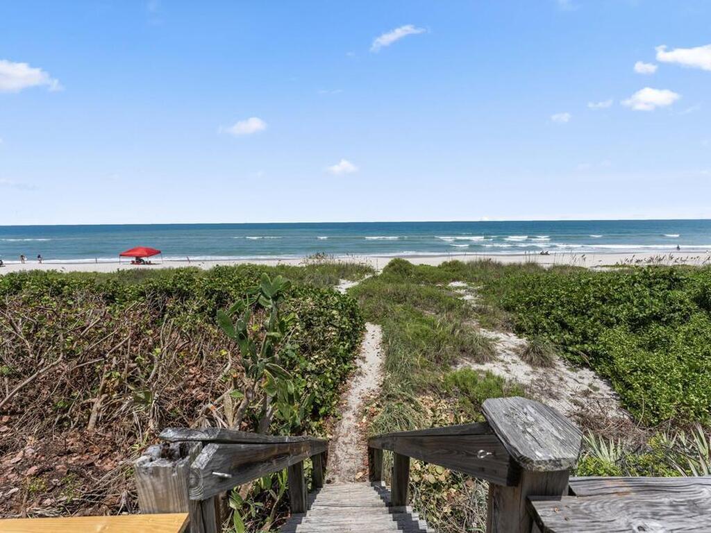 957 N Highway A1a, Indialantic, FL 32903