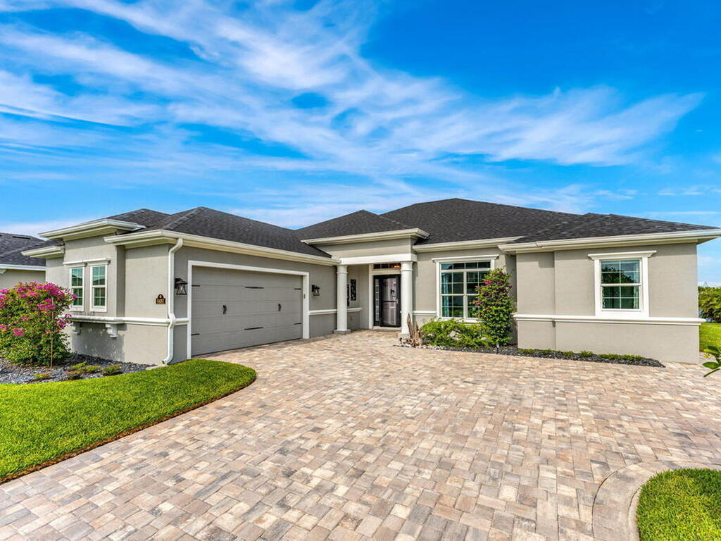 8481 Paragrass Avenue, Melbourne, FL 32940