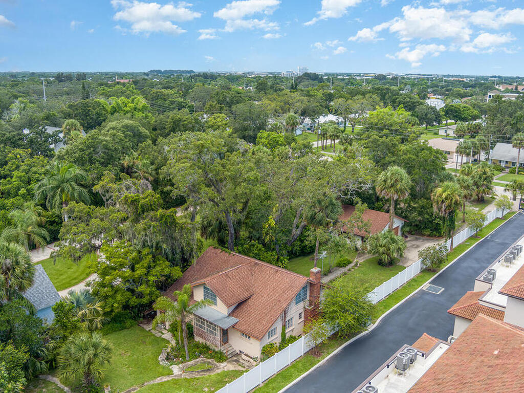 511 E Melbourne, Melbourne, FL 32901