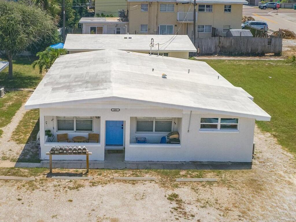 681 S Orlando Avenue, Cocoa Beach, FL 32931