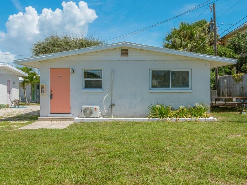 681 S Orlando Avenue, Cocoa Beach, FL 32931