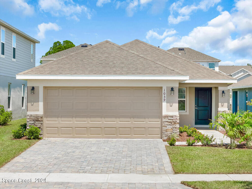 1059 Grantham Lane, Palm Bay, FL 32909