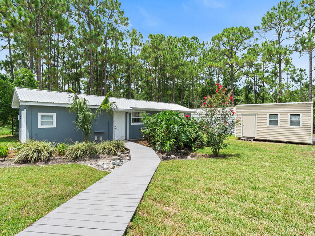 1130 Gopher Slough Road, Mims, FL 32754