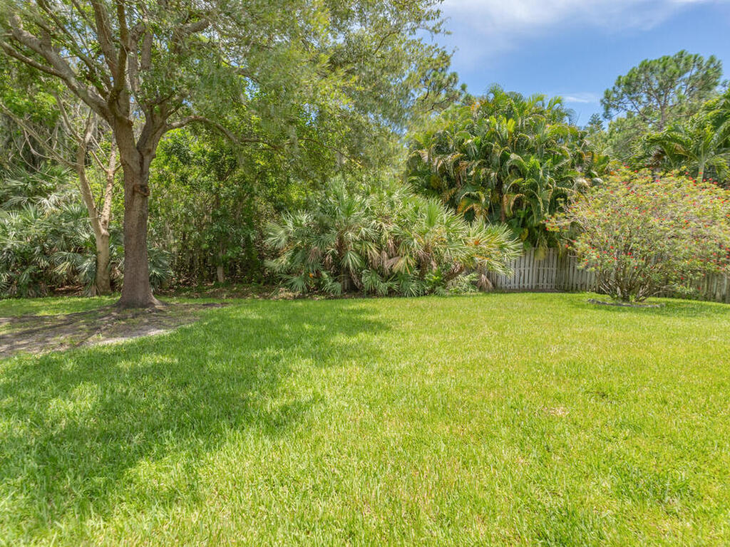 3023 Forest Creek Drive, Melbourne, FL 32901