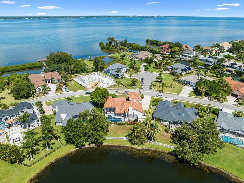 585 Apache Trail, Merritt Island, FL 32953