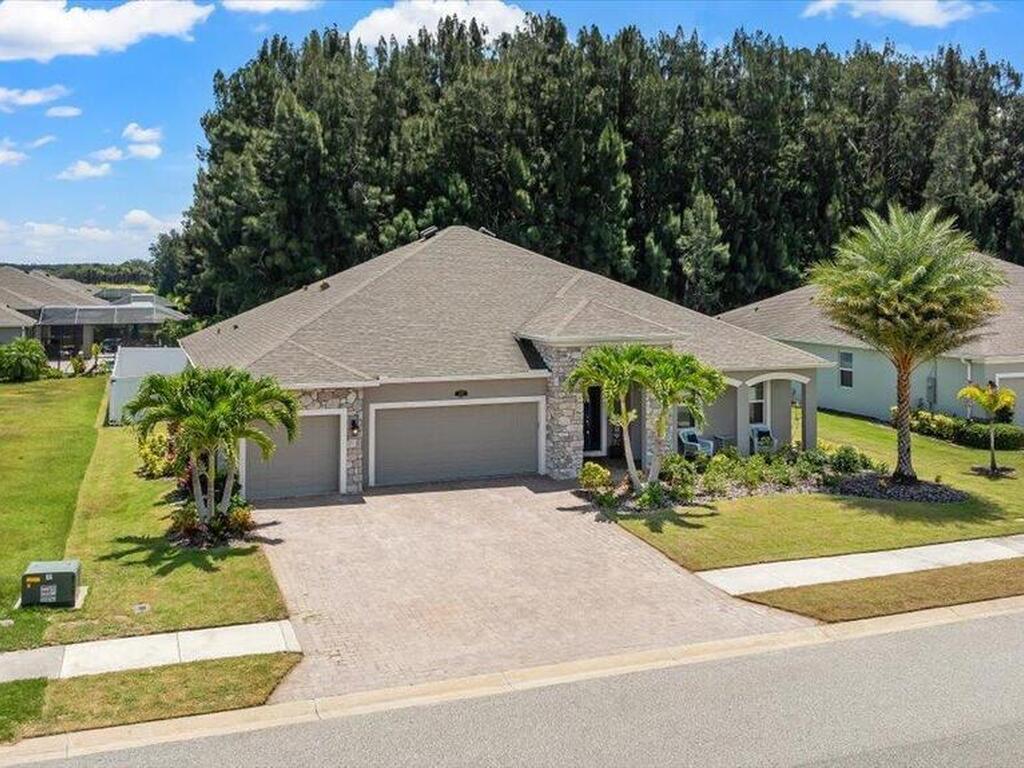 4555 Hebron Drive, Merritt Island, FL 32953