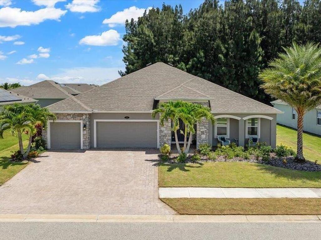 4555 Hebron Drive, Merritt Island, FL 32953