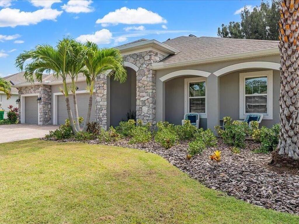 4555 Hebron Drive, Merritt Island, FL 32953