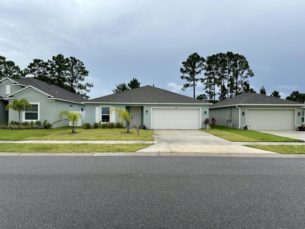 596 Alminar Avenue, Palm Bay, FL 32909