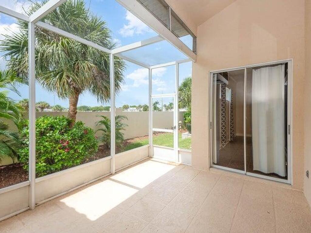 525 Siena Court, Satellite Beach, FL 32937