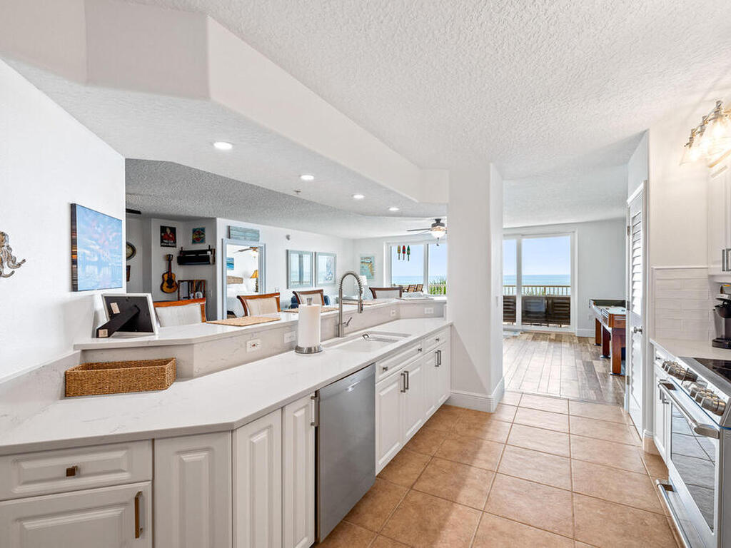 2085 Highway A1a, Indian Harbour Beach, FL 32937